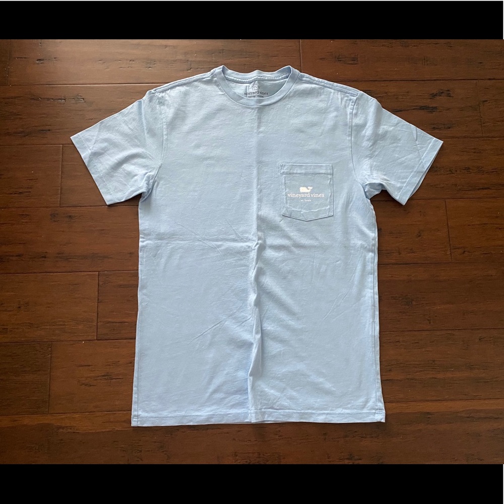 vineyard vines graphic tee
